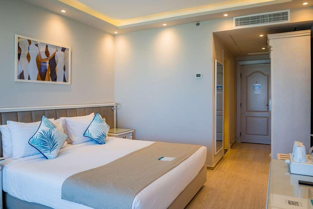 Sunrise Alex Avenue Hotel Αλεξάνδρεια Δωμάτιο φωτογραφία A room at the hotel